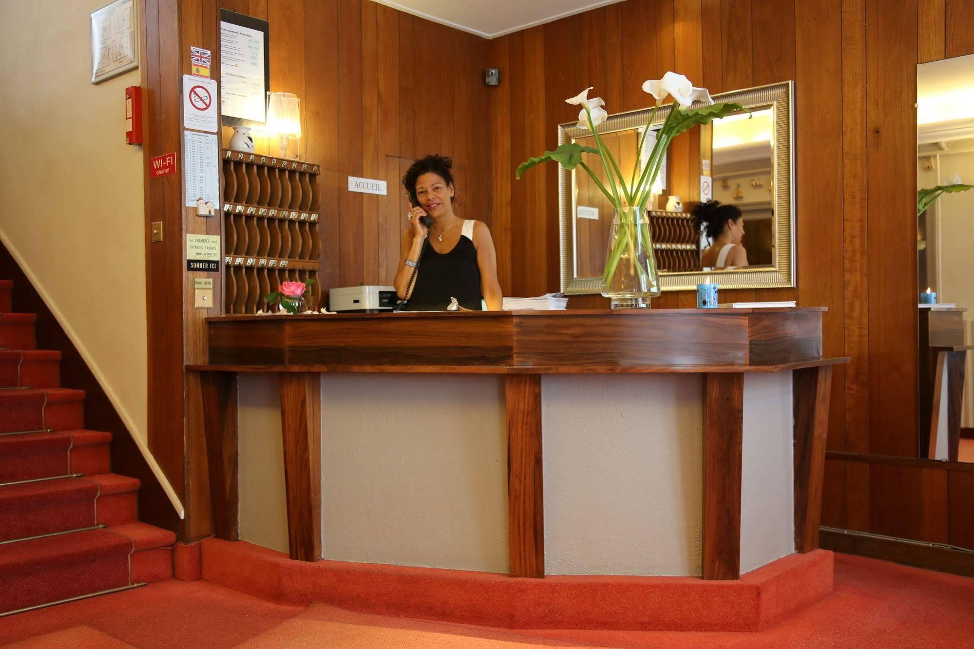 Hotel Moderna Cherbourg-en-Cotentin Zewnętrze zdjęcie