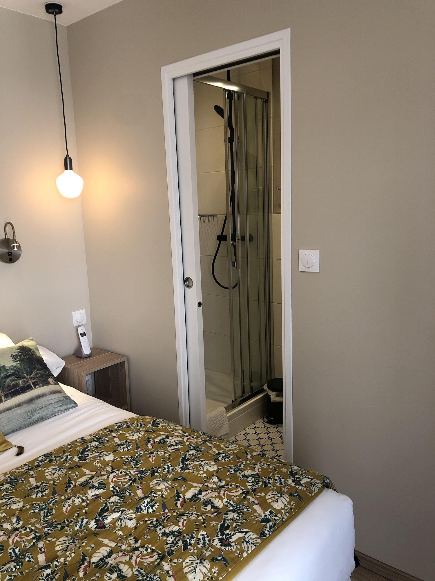 Hotel Moderna Cherbourg-en-Cotentin Zewnętrze zdjęcie