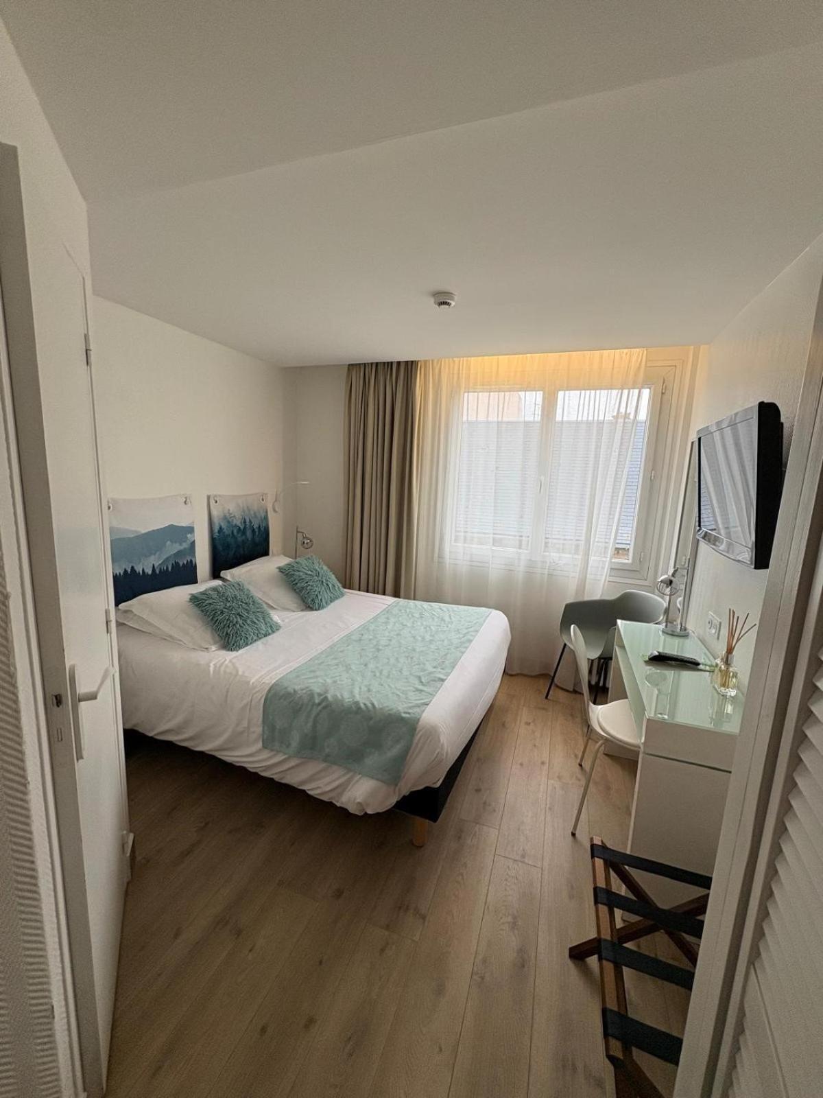 Hotel Moderna Cherbourg-en-Cotentin Zewnętrze zdjęcie
